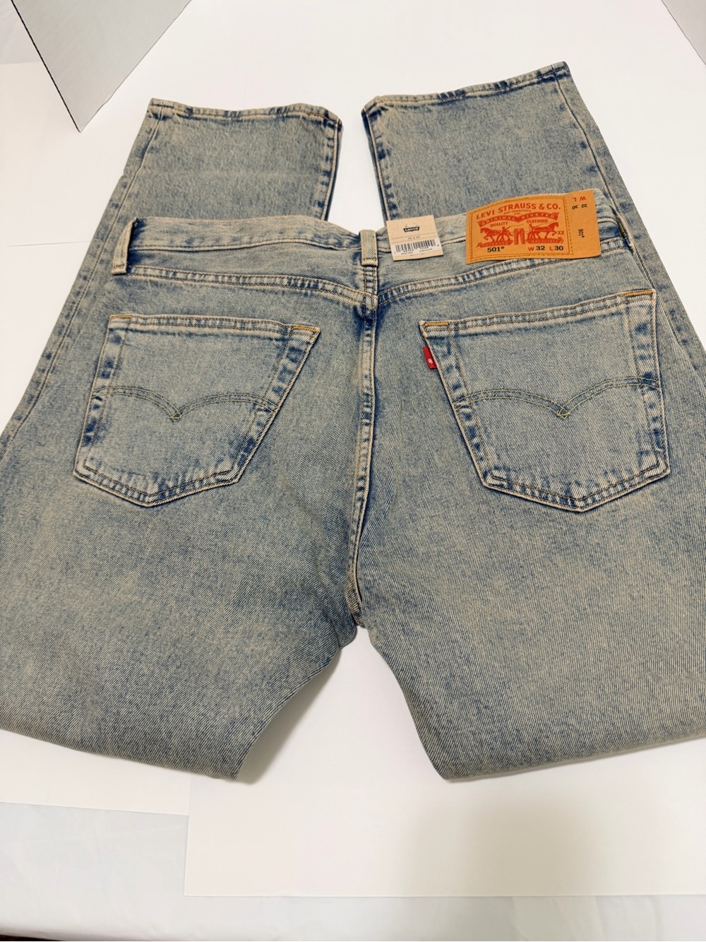 Levi’s 501 Original Men’s Jeans 32x30 Light Wash Stretch Straight Leg NWT - Picture 3 of 15